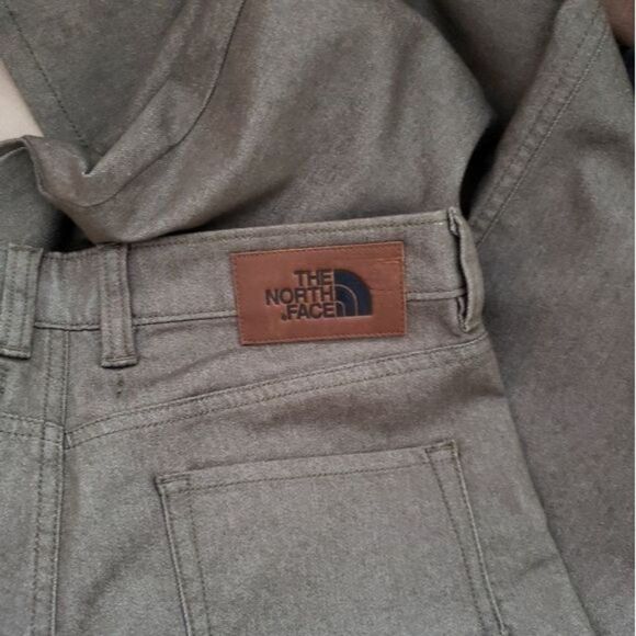 NWT The North Face Slim Fit Tungsted Jeans New Taupe Green - Picture 6 of 10